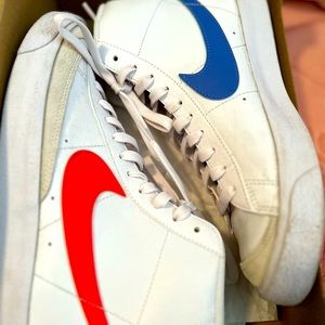 Nike Blazer 7 youth fits ladies 8